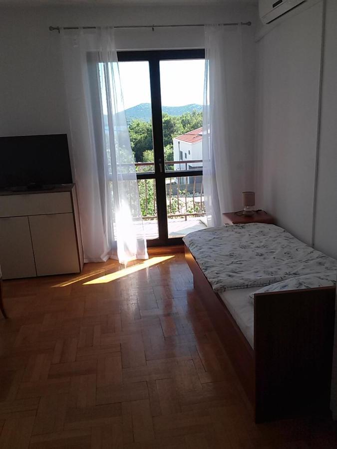 Apartmani Nikola Biograd Na Moru Εξωτερικό φωτογραφία