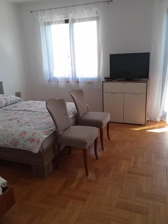 Apartmani Nikola Biograd Na Moru Εξωτερικό φωτογραφία