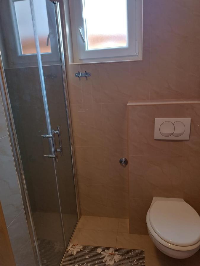 Apartmani Nikola Biograd Na Moru Εξωτερικό φωτογραφία
